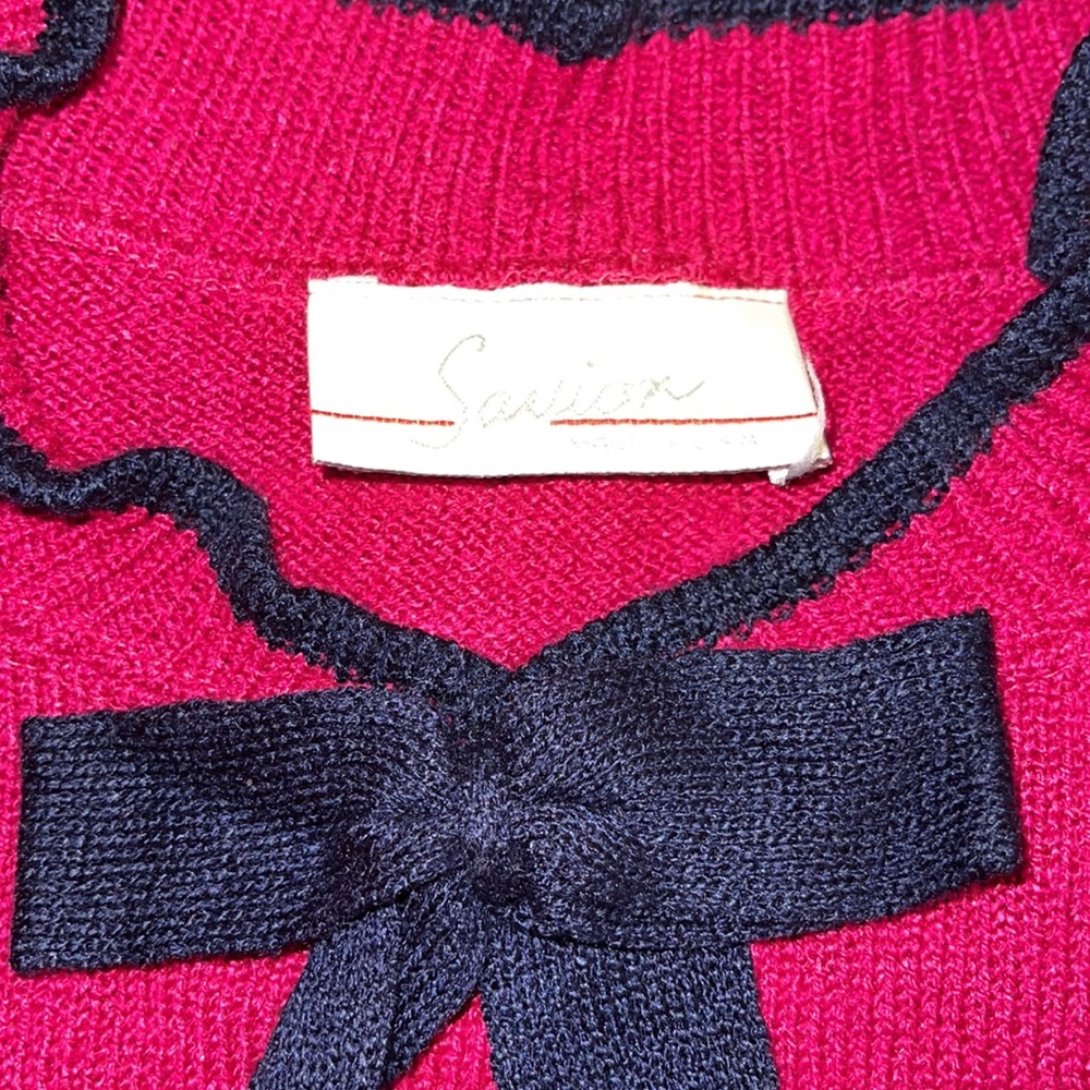 Sweater - Picture 2 of 3